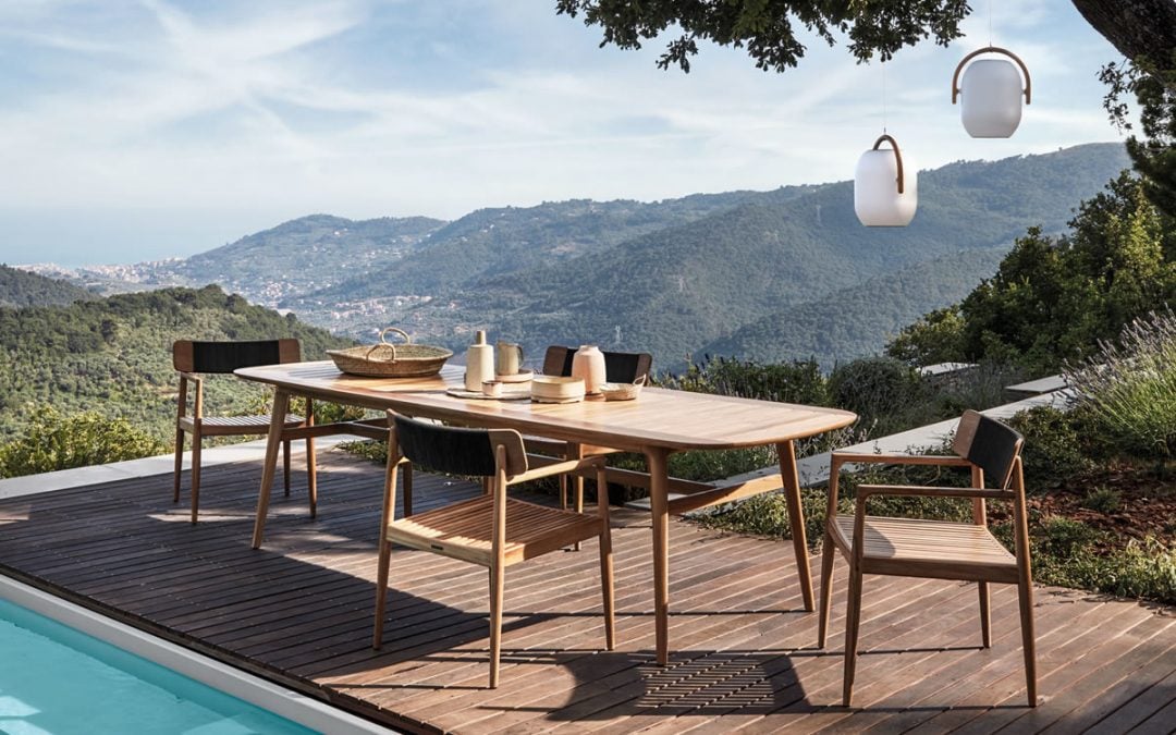 Extend Living Space with Outdoor Furniture