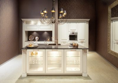 Traditional-Kitchen-Cabinetry